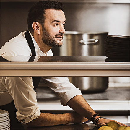 Le chef Cyril Lignac s’installe au Royal Palm Beachcomber