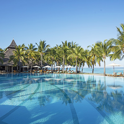 Paradis Beachcomber Golf Resort & Spa