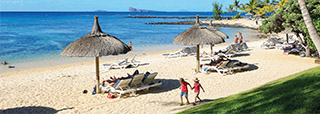 La plage de l'hôtel Canonnier Beachcomber